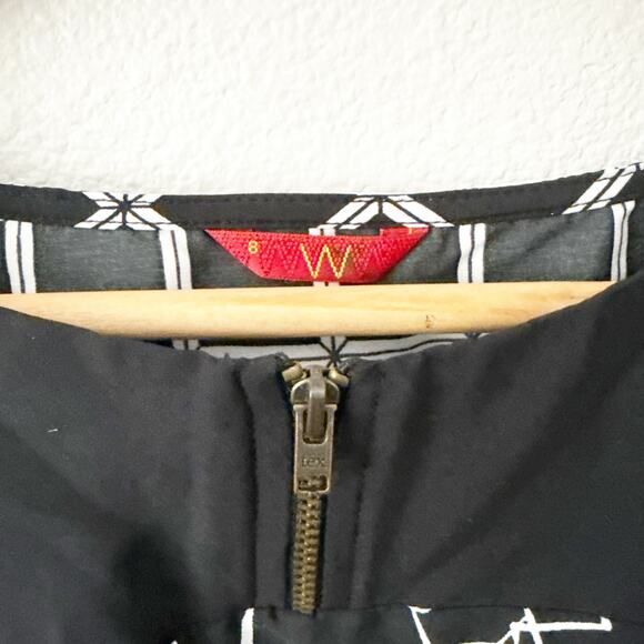 W FOR WOMEN | Black White Shift Dress Straight Cut Sleeveless Skyline | Size 8 - Picture 5 of 8